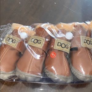 🌸NEW DOG puppy/small dog faux leather fur booties